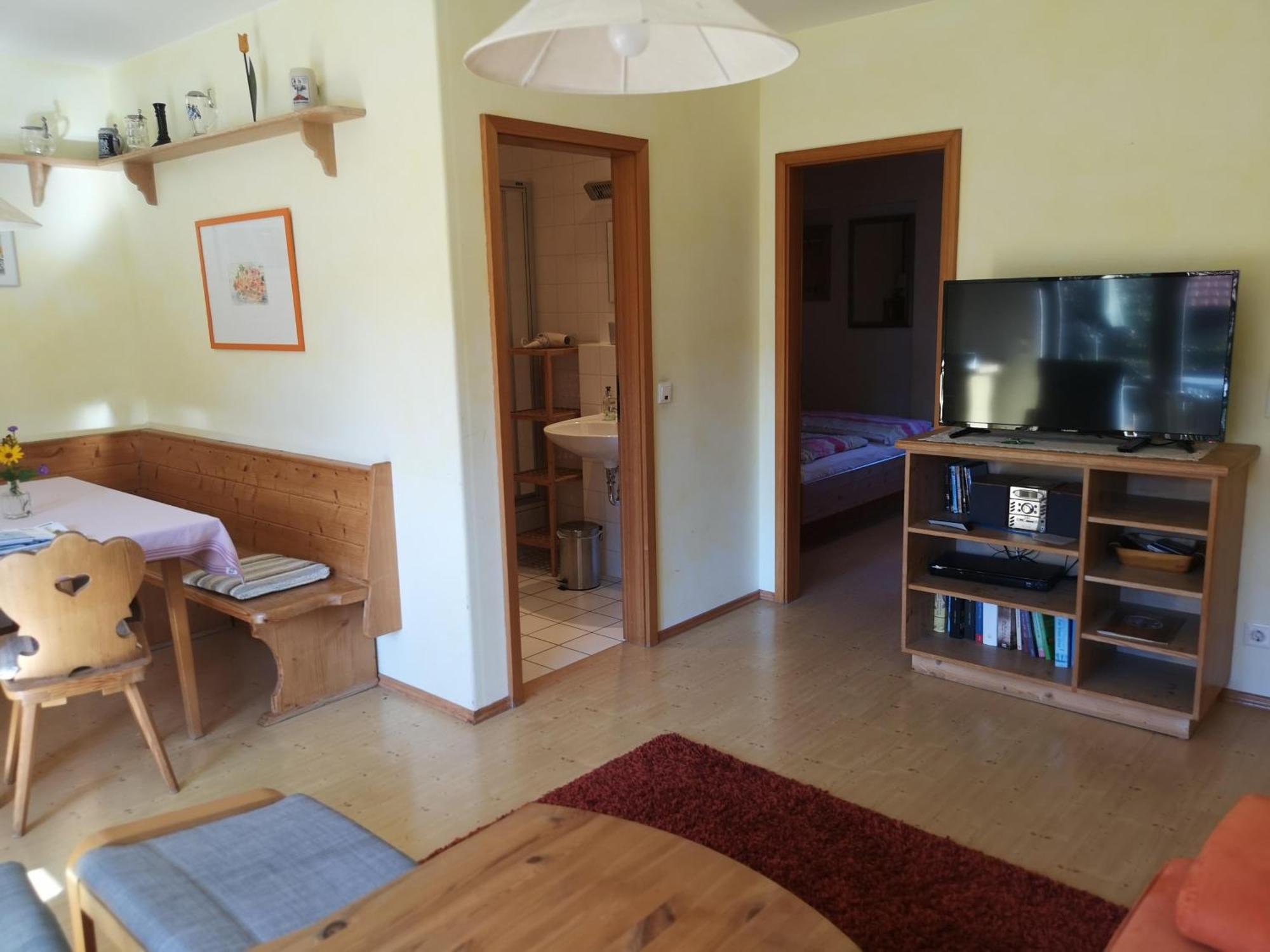 Ferienwohnung Am Wasen Inkl. Chiemgaukarte โรพอลดิง ภายนอก รูปภาพ